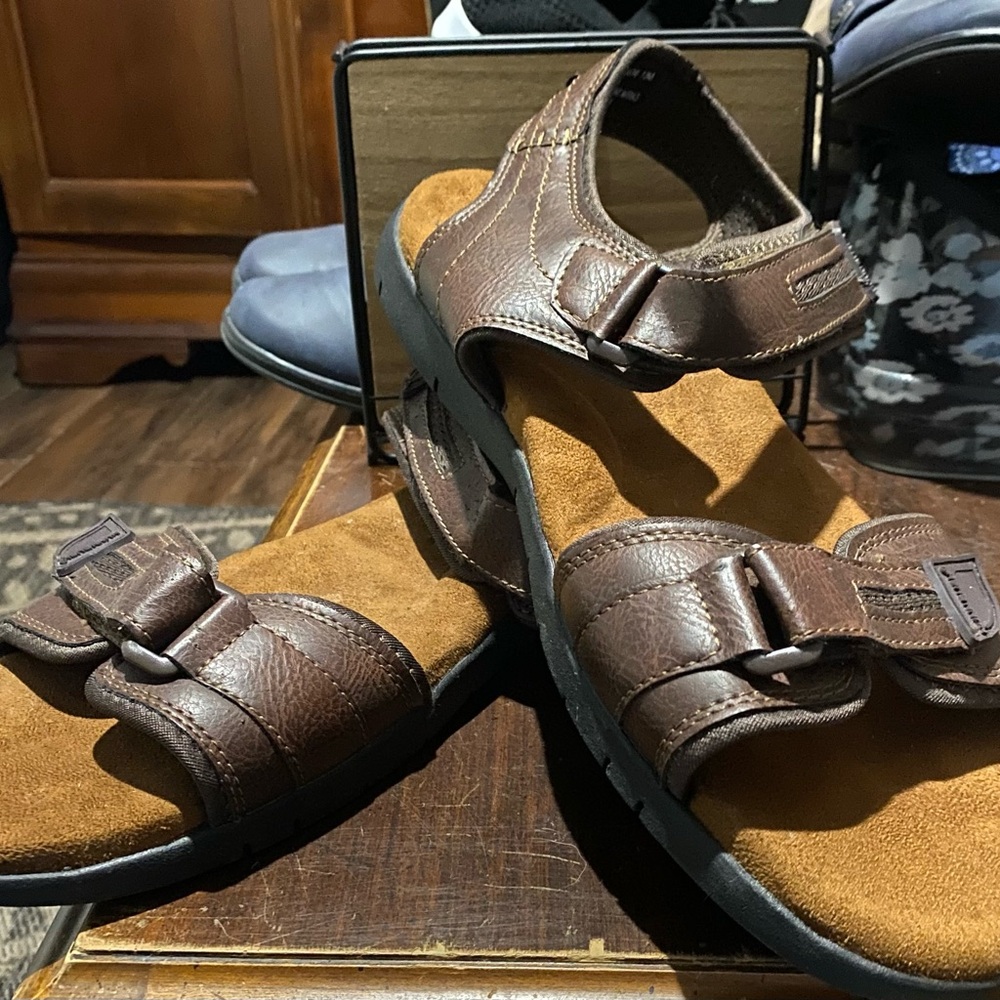 Nunn Bush Dark Brown Leather Sandals